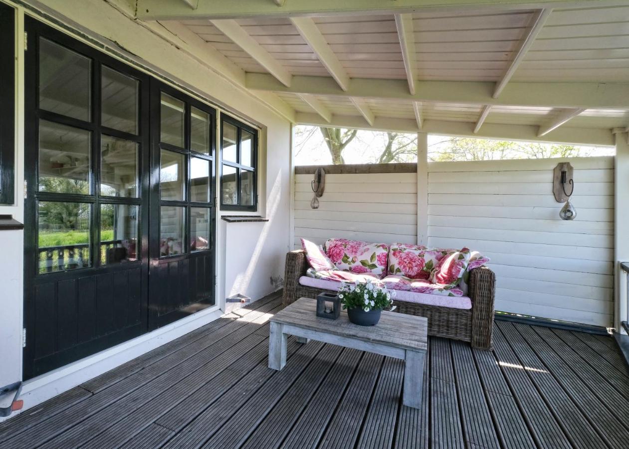 Idyllisch En Knus Huisje Met Prachtige Veranda. Oterleek 외부 사진
